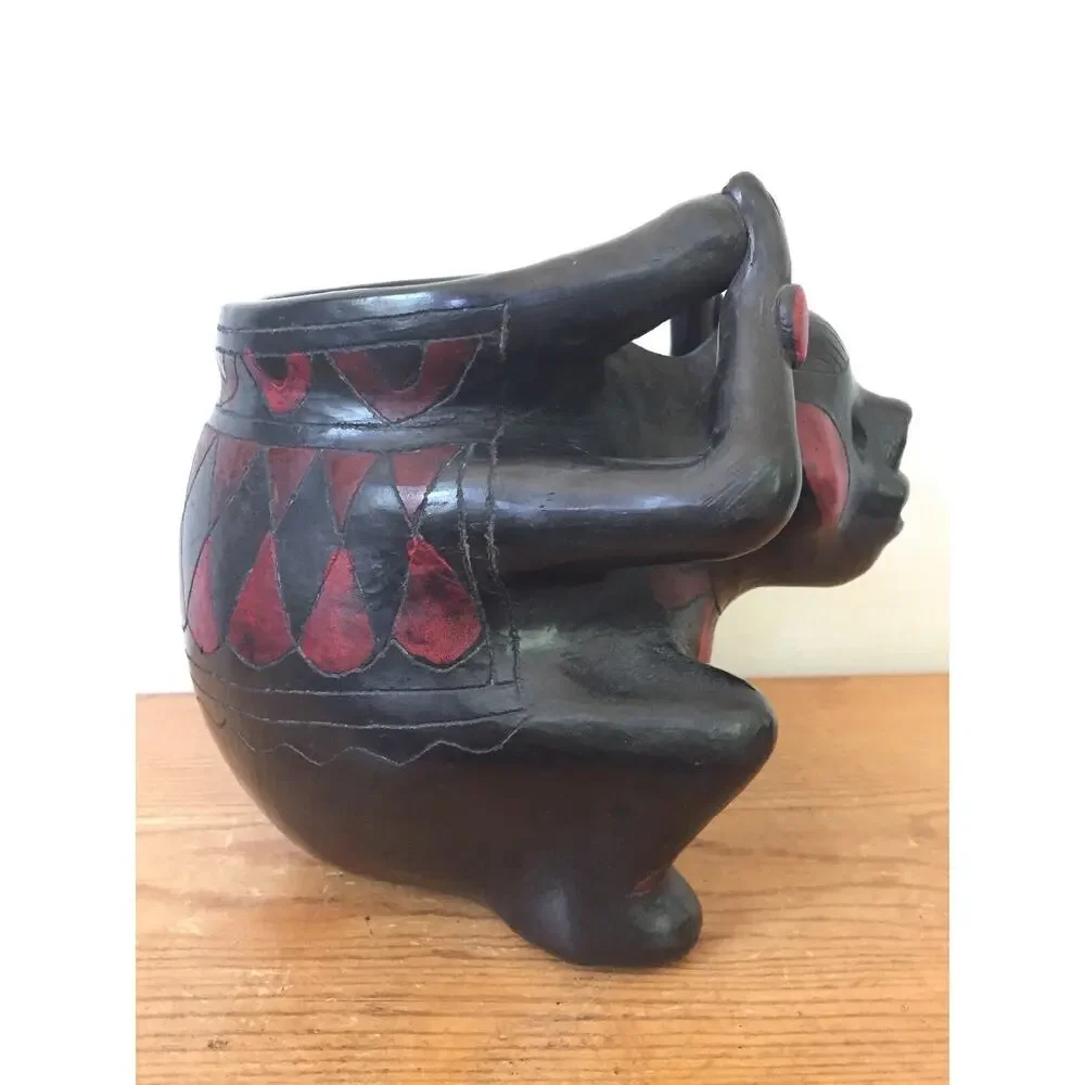 Vtg Handmade Barro Negro Black Pottery Mexican Figure Flower Vase Pot Planter